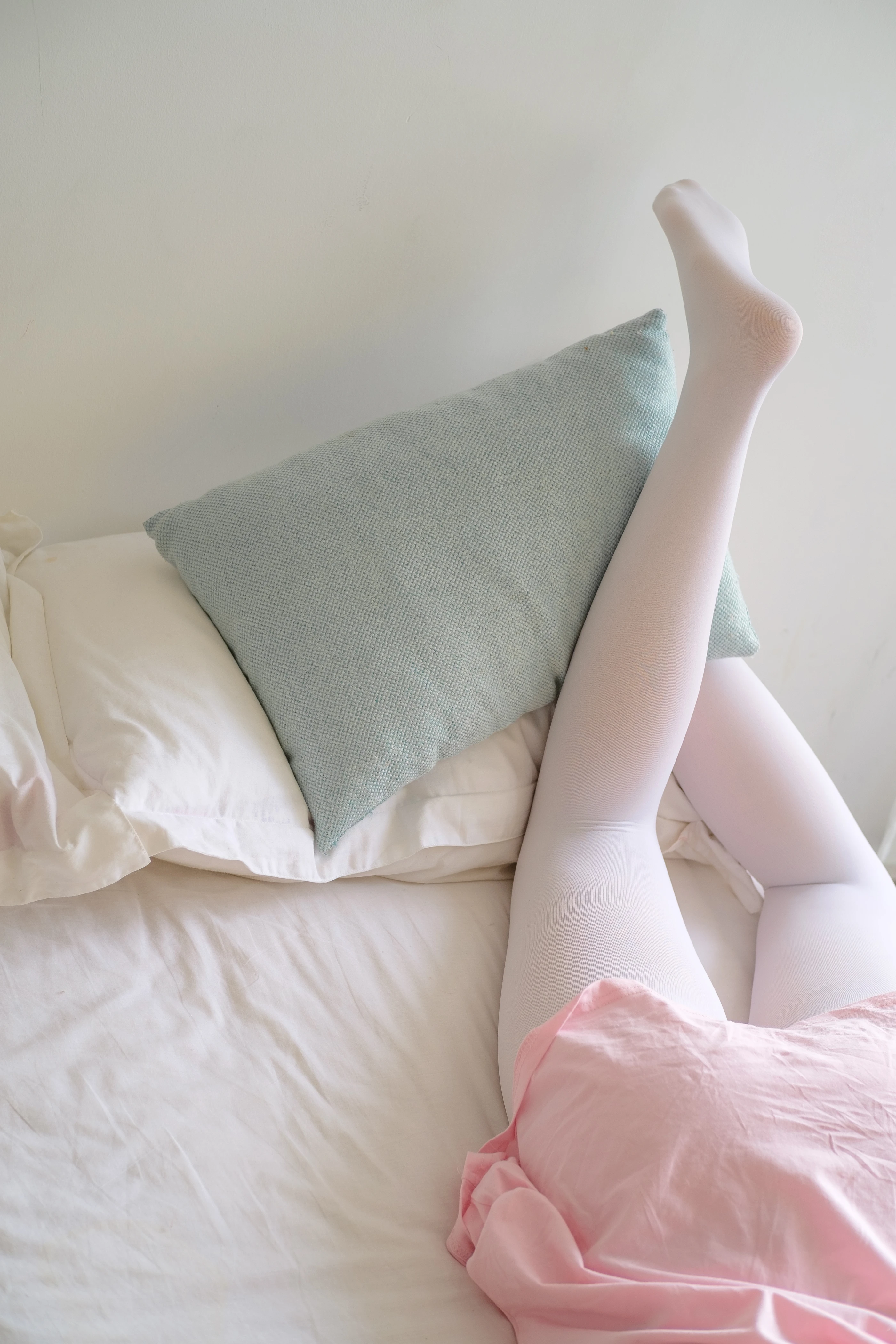 森萝财团 R15-035 [107P]插图